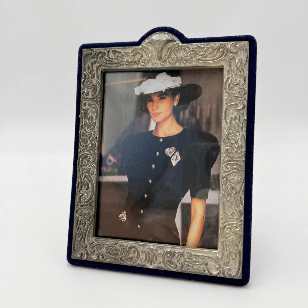Vtg International Silver Company Silver Plated Ornate Picture Frame 3.5 X 5.5 in